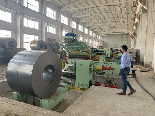 MA- (1 ~ 6) × 1600mm स्टील कॉइल स्लिटिंग लाइन 132KW कॉइल मैक्स 30T स्लिटिंग स्पीड 60-100M / मिनट के साथ