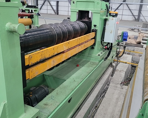 1 वर्ष की वारंटी 7.5KW स्टील शीट स्लिटिंग मशीन