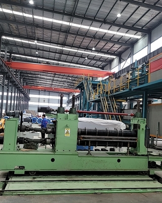 धातु शीट्स 380V/50HZ वोल्टेज के लिए 0.2-3 मिमी स्लिटिंग मशीन